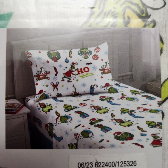 THE GRINCH Dr Seuss TWIN 3 piece Flannel Sheet Set - Picture 6 of 6